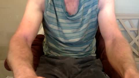 Snapshot of baddadatwork chatting on November 16, 9:09 pm baddadatwork online show from November 16, 9:09 pm