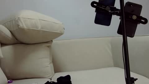 Snapshot of baddest_petite12 chatting on March 8, 8:46 pm Baddest online show from March 8, 8:46 pm