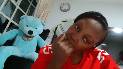 Snapshot of baddestslut001 chatting on April 30, 12:17 am baddestslut001 online show from April 30, 12:17 am