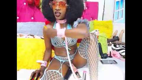 Snapshot of badgirlsexyt chatting on May 31, 1:36 am badgirlsexyt online show from May 31, 1:36 am
