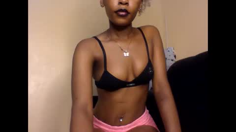 Lily. online show from March 6, 2:02 pm