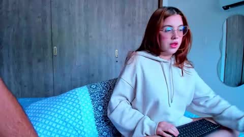 Snapshot of badgyal_ chatting on March 10, 9:07 pm Beck and Rick online show from March 10, 9:07 pm