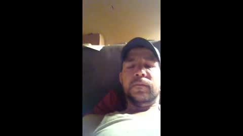 Snapshot of badland2017 chatting on March 27, 5:02 am badland2017 online show from March 27, 5:02 am
