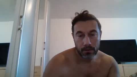 Bagio online show from December 4, 8:45 am