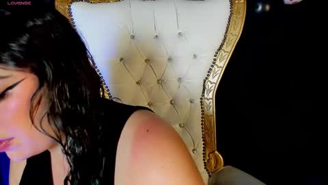 bagiolett  online show from March 17, 7:17 pm