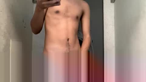 Snapshot of bagra_j4m chatting on April 11, 6:51 am bagra_j4m online show from April 11, 6:51 am