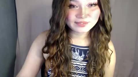 april online show from November 23, 4:18 pm