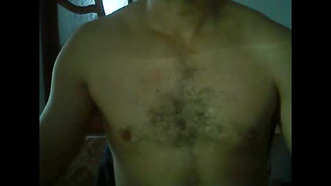 Snapshot of baiat_frumusel chatting on December 12, 8:14 am baiat_frumusel online show from December 12, 8:14 am