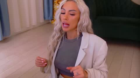 bailey_rush online show from March 5, 6:37 pm