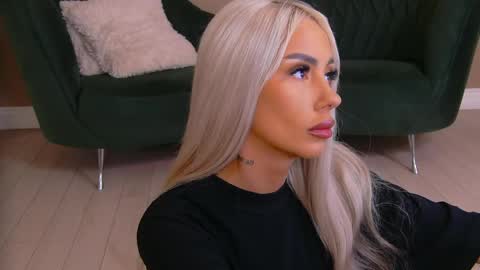 bailey_rush online show from April 7, 4:40 pm