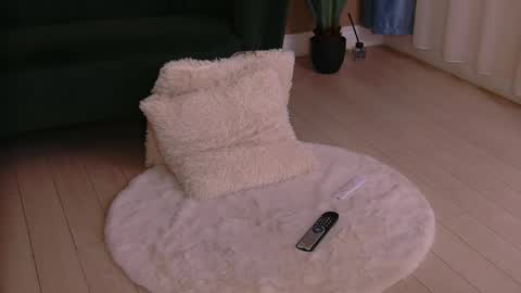 Snapshot of bailey_rush chatting on May 12, 4:59 pm bailey_rush online show from May 12, 4:59 pm