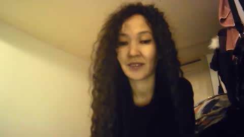 Snapshot of bailliy chatting on December 10, 11:08 pm bailliy online show from December 10, 11:08 pm