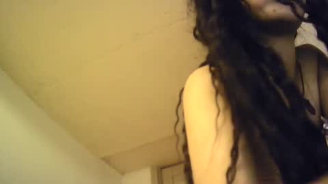 Snapshot of bailliy chatting on January 19, 10:17 pm bailliy online show from January 19, 10:17 pm