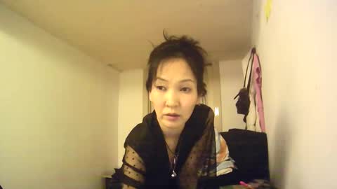 Snapshot of bailliy chatting on February 19, 12:57 am bailliy online show from February 19, 12:57 am