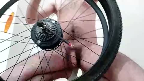 Snapshot of bakmwgvc_oxorqxdo chatting on April 10, 12:43 pm bakmwgvc_oxorqxdo online show from April 10, 12:43 pm