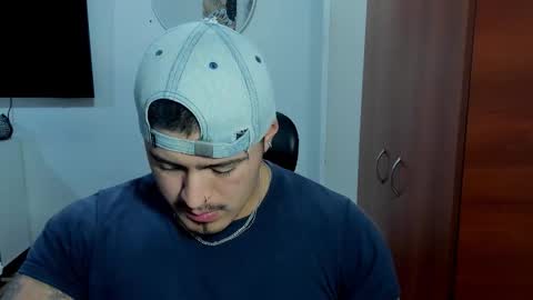 Andres -  online show from February 25, 4:11 am