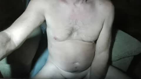 Snapshot of bamabreeze1966 chatting on June 17, 3:31 am bamabreeze1966 online show from June 17, 3:31 am