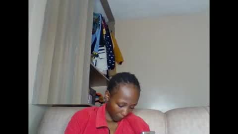 Snapshot of bambi_bunnie chatting on June 7, 11:30 pm Bambi online show from June 7, 11:30 pm