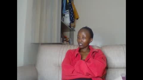Snapshot of bambi_bunnie chatting on June 9, 7:36 pm Bambi online show from June 9, 7:36 pm