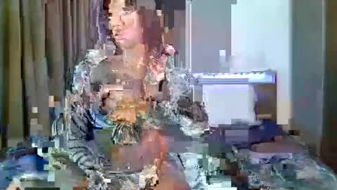 Snapshot of bambigirlxx chatting on October 17, 3:58 pm Rose OF 70 discount  online show from October 17, 3:58 pm