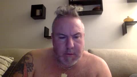 banana5289 online show from March 6, 11:28 am