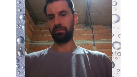 Ezequiel online show from December 27, 1:32 am