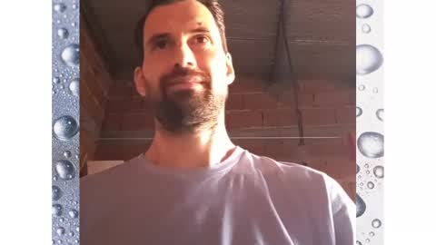 Ezequiel online show from December 27, 10:05 pm