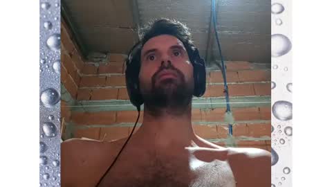 Ezequiel online show from February 7, 12:20 am