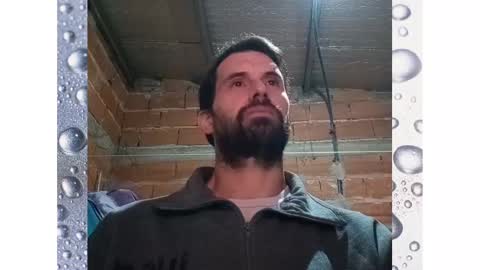 Ezequiel online show from February 18, 1:21 am