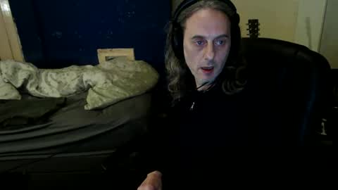 bangintoleather online show from April 23, 2:13 am