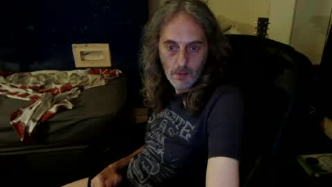 Snapshot of bangintoleather chatting on July 9, 2:15 am bangintoleather online show from July 9, 2:15 am