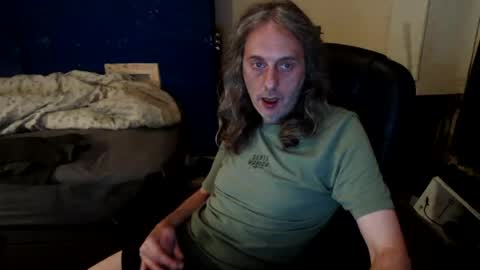 Snapshot of bangintoleather chatting on July 23, 1:52 am bangintoleather online show from July 23, 1:52 am