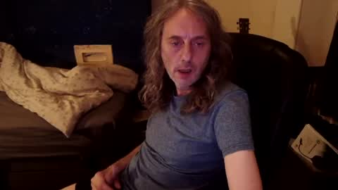Snapshot of bangintoleather chatting on July 27, 1:45 am bangintoleather online show from July 27, 1:45 am
