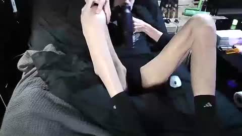 BANJOEY online show from February 11, 5:01 am