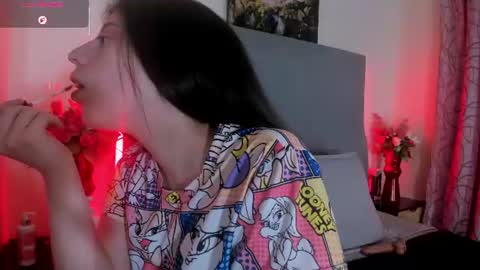 Snapshot of barbie_devon chatting on June 19, 9:07 pm barbie_devon online show from June 19, 9:07 pm