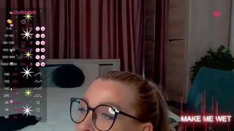 Snapshot of barbie_kiss1 chatting on March 7, 7:30 am barbie online show from March 7, 7:30 am