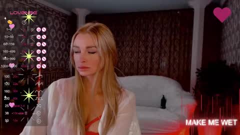 Snapshot of barbie_kiss1 chatting on March 10, 11:42 am barbie online show from March 10, 11:42 am