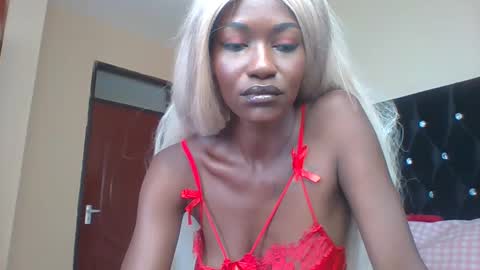 Snapshot of barbie_viv chatting on December 2, 7:14 am barbie_viv online show from December 2, 7:14 am