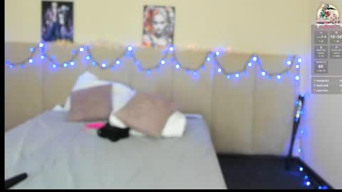 Snapshot of barbiemuscle1 chatting on December 19, 1:28 am Barbie online show from December 19, 1:28 am