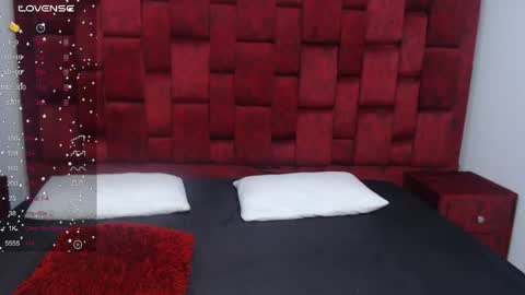 Snapshot of barby_jones25 chatting on June 4, 12:44 pm Barby online show from June 4, 12:44 pm