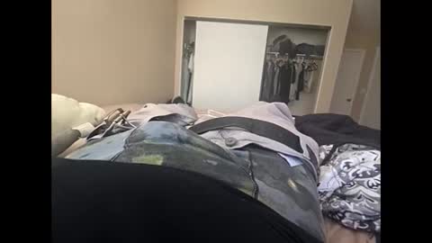 bardjim19 online show from April 28, 11:10 pm