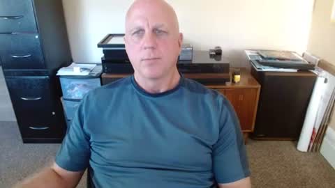 Snapshot of baritonesinger chatting on July 12, 12:45 am baritonesinger online show from July 12, 12:45 am