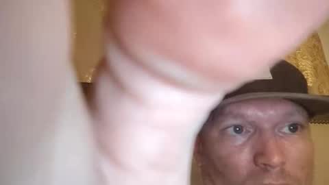 Snapshot of barniemay1 chatting on June 4, 1:28 pm barniemay1 online show from June 4, 1:28 pm