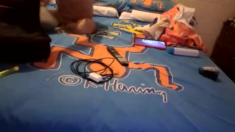 Snapshot of barrablazer76 chatting on September 10, 10:48 am barrablazer76 online show from September 10, 10:48 am