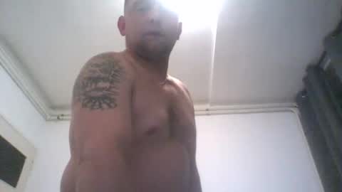 bartosz6922 online show from October 23, 9:35 pm