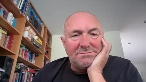 Snapshot of bartvel chatting on April 17, 9:01 am bartvel online show from April 17, 9:01 am