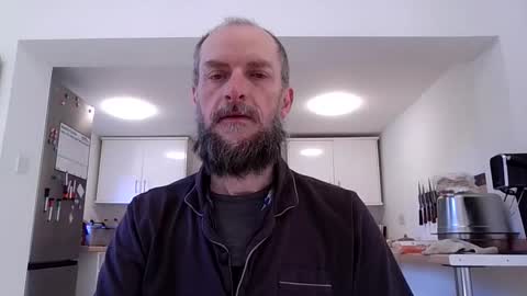 Snapshot of basiccamguy chatting on May 9, 6:40 am basiccamguy online show from May 9, 6:40 am