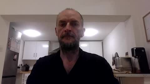 Snapshot of basiccamguy chatting on July 19, 11:52 pm basiccamguy online show from July 19, 11:52 pm