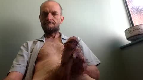 Snapshot of basiccamguy chatting on July 20, 2:30 pm basiccamguy online show from July 20, 2:30 pm