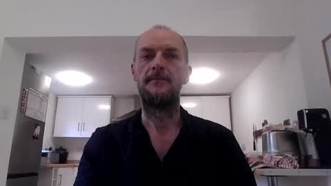 Snapshot of basiccamguy chatting on July 21, 8:05 am basiccamguy online show from July 21, 8:05 am
